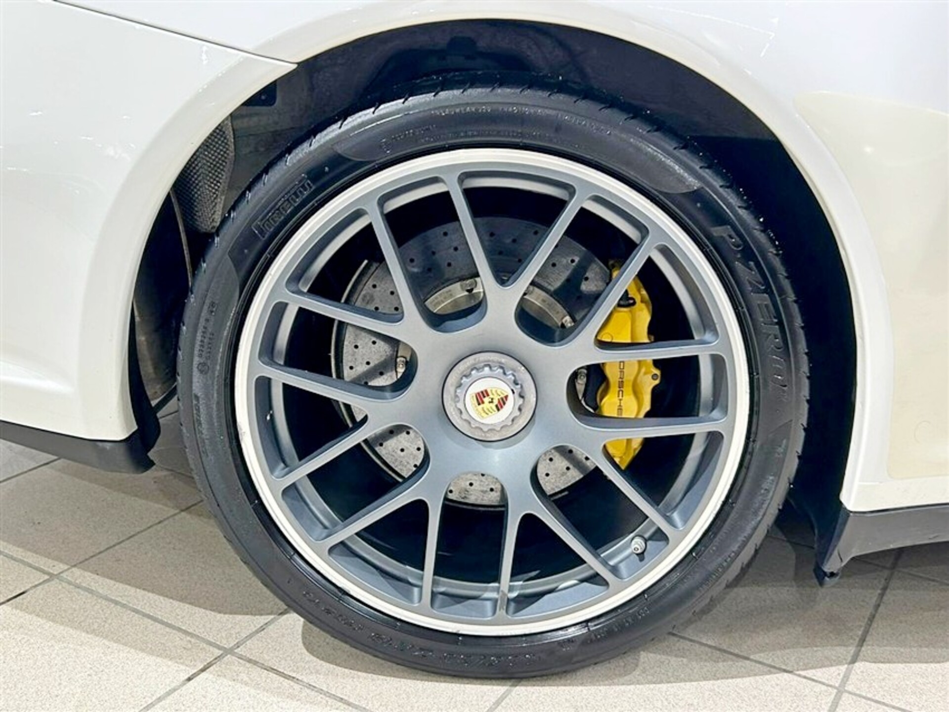 Porsche 911 Coupe 3.8 Carrera 4 GTS Benzina