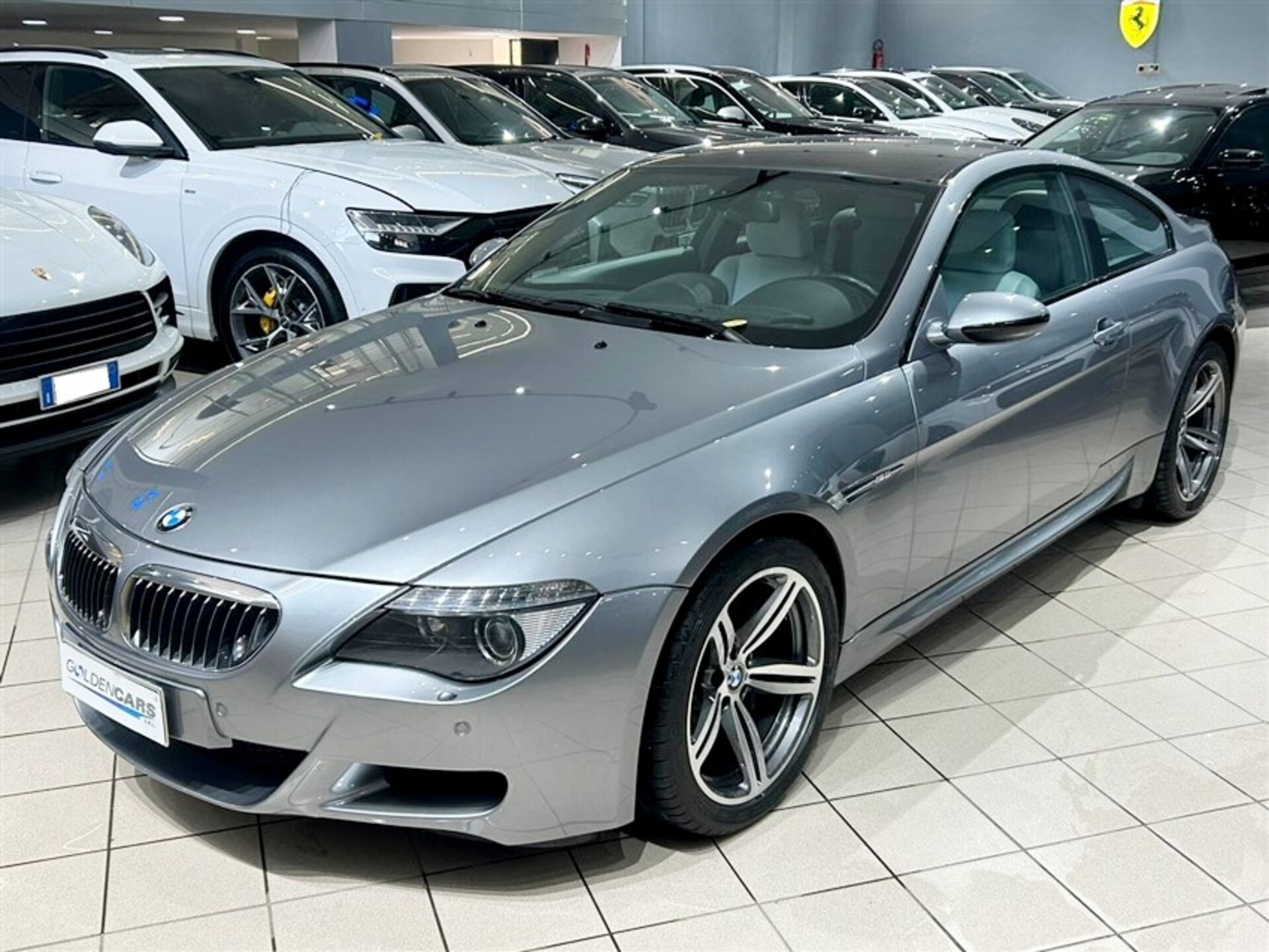 BMW M6 Coupè V 10 COUPé da 507 Cv Benzina
