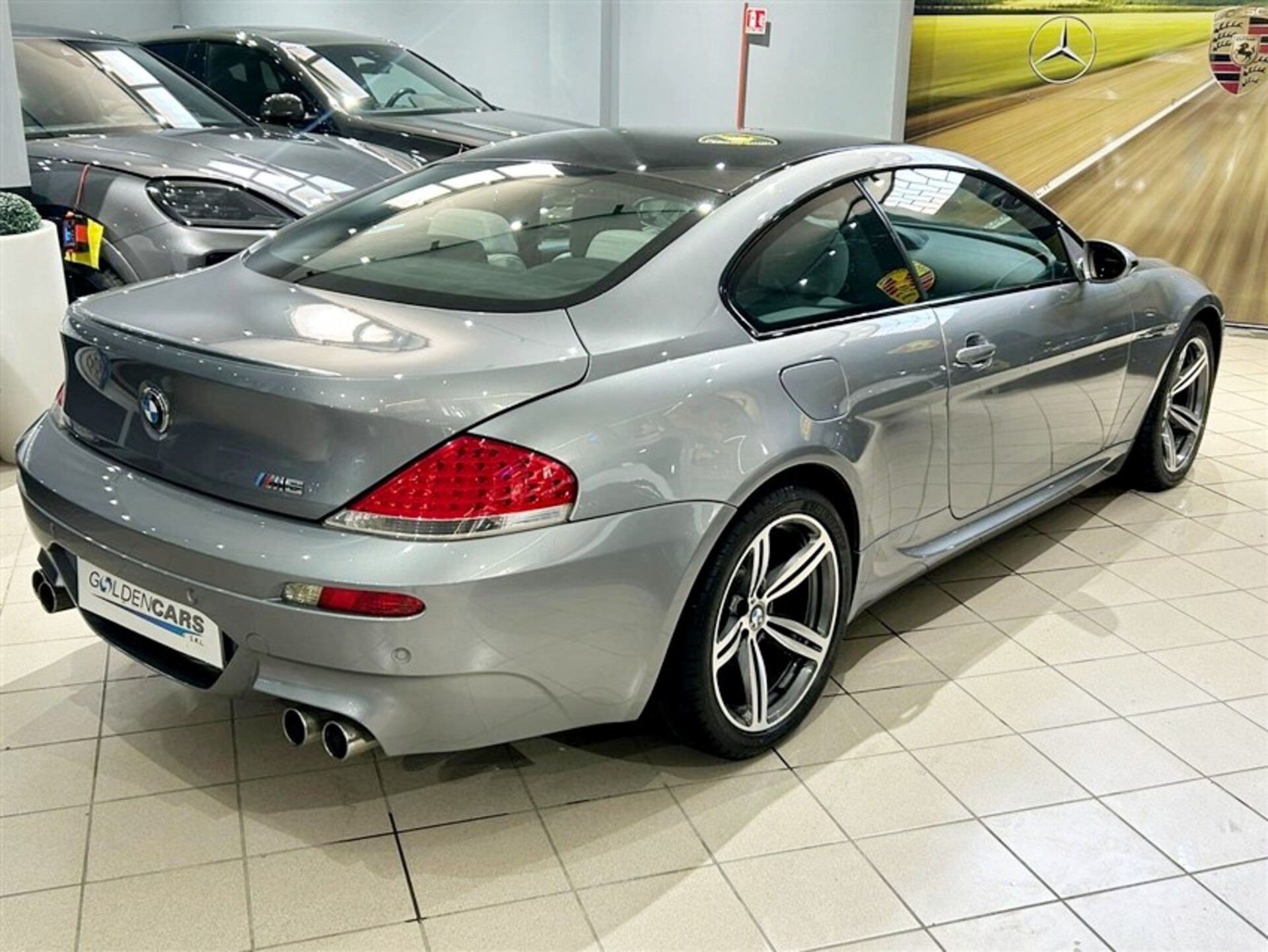 BMW M6 Coupè V 10 COUPé da 507 Cv Benzina