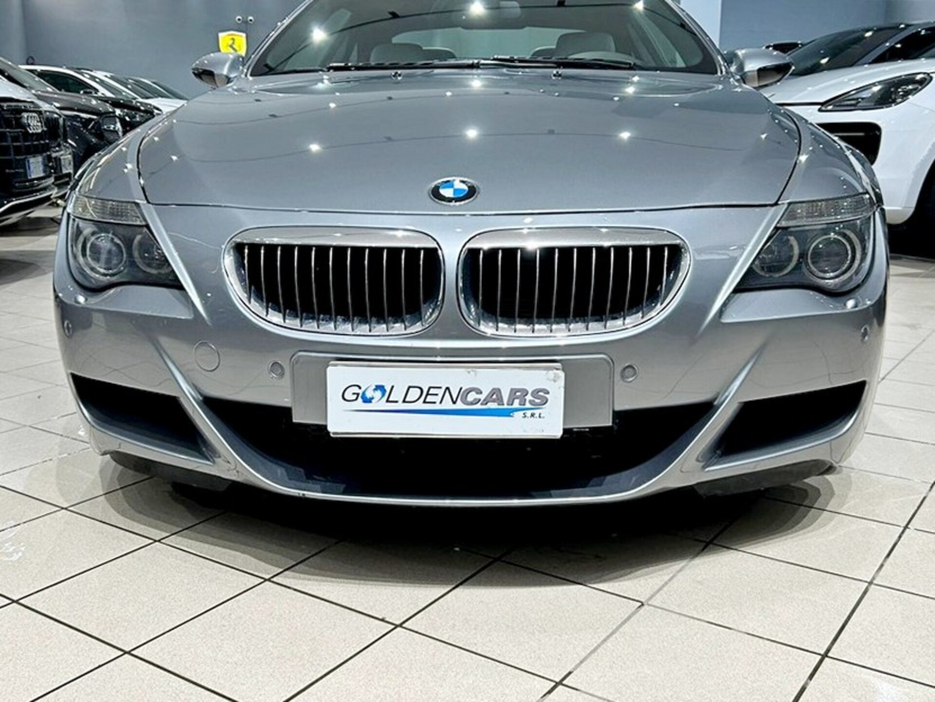 BMW M6 Coupè V 10 COUPé da 507 Cv Benzina
