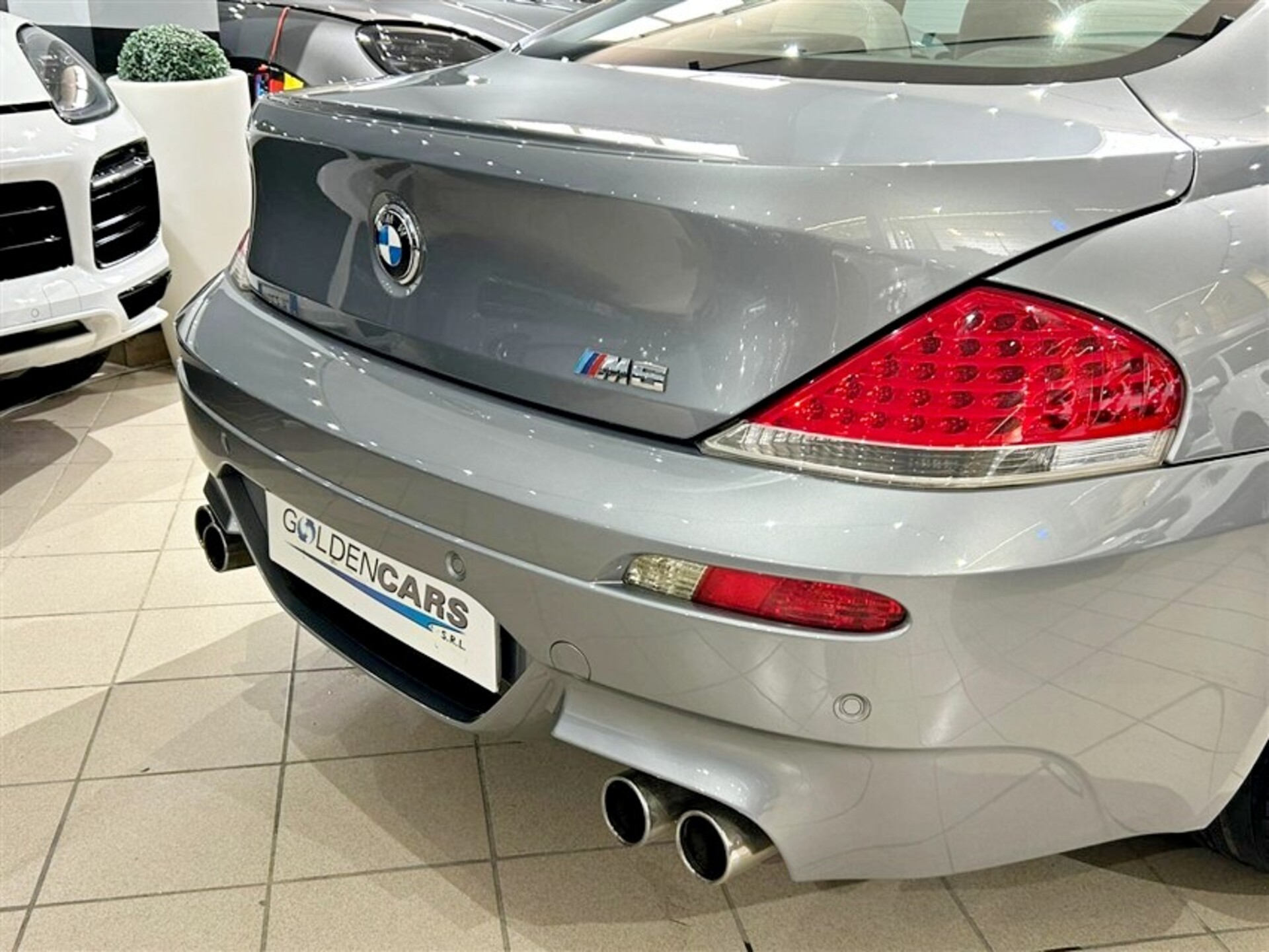 BMW M6 Coupè V 10 COUPé da 507 Cv Benzina