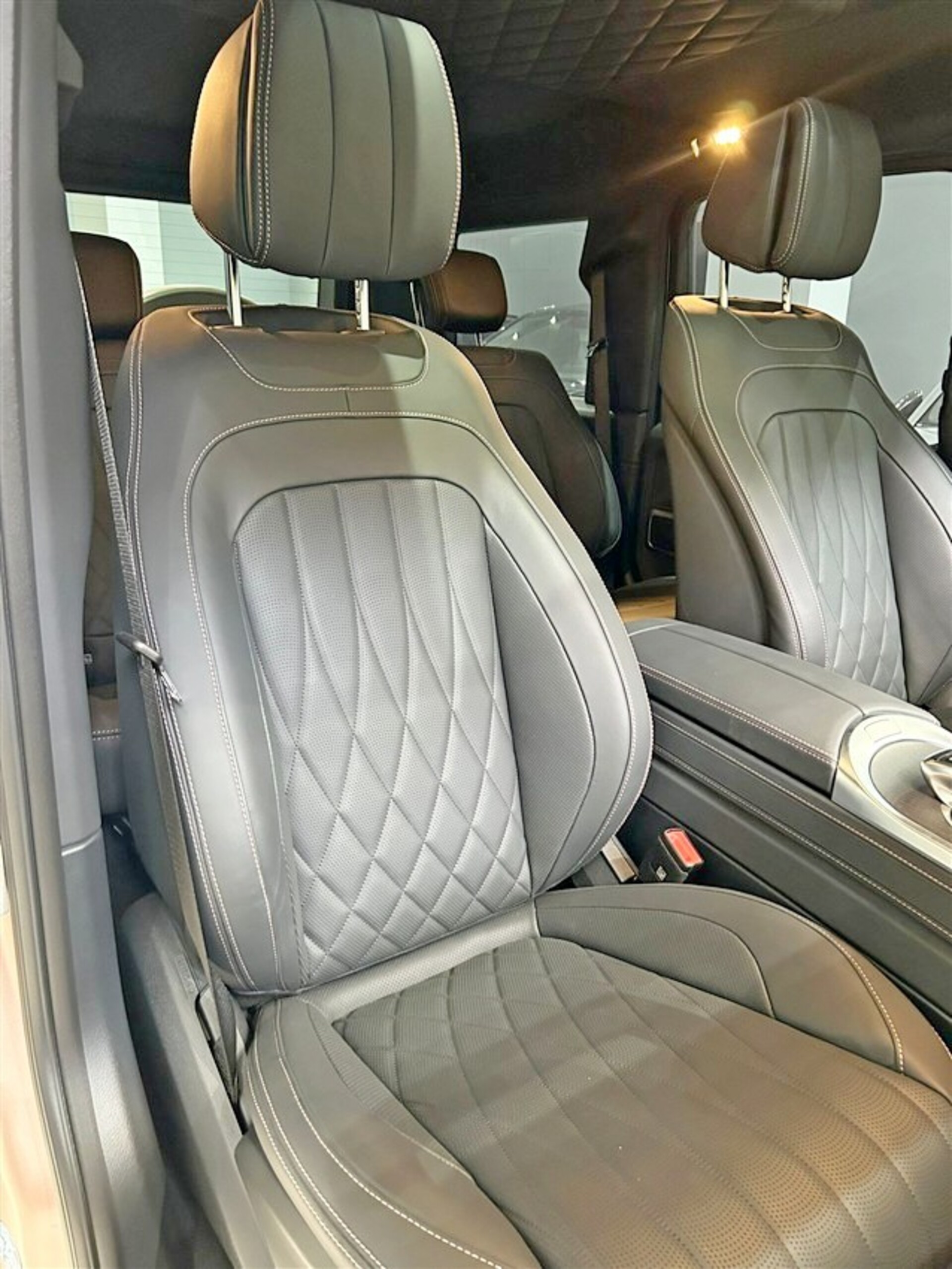 Mercedes-Benz Classe G AMG Line Stronger Than Diamonds 137/300 422cv auto Benzina