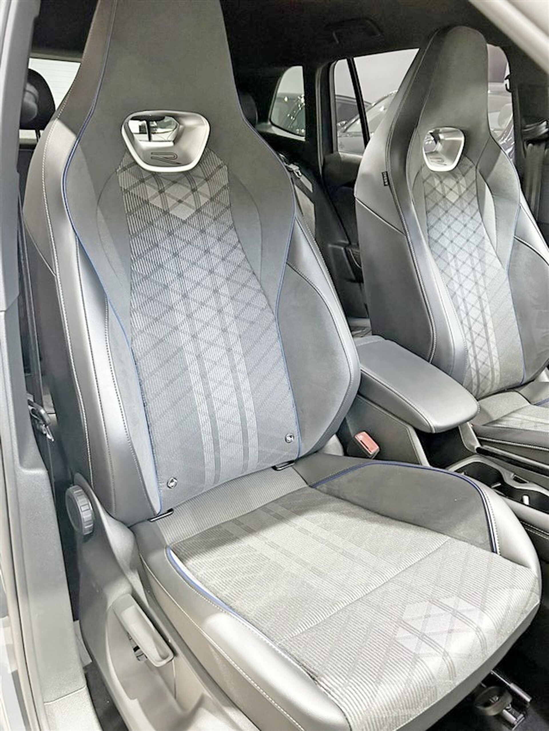 Volkswagen Tiguan 2.0 tdi R-Line 150cv dsg MY 24 Diesel