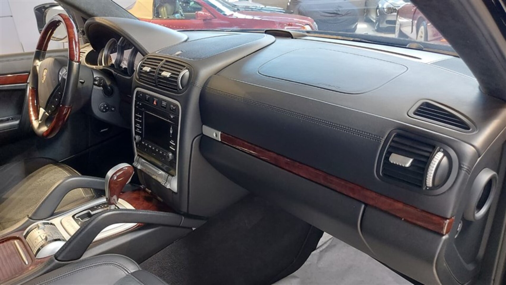 Porsche Cayenne 4.8 GTS da 405 Cv Benzina