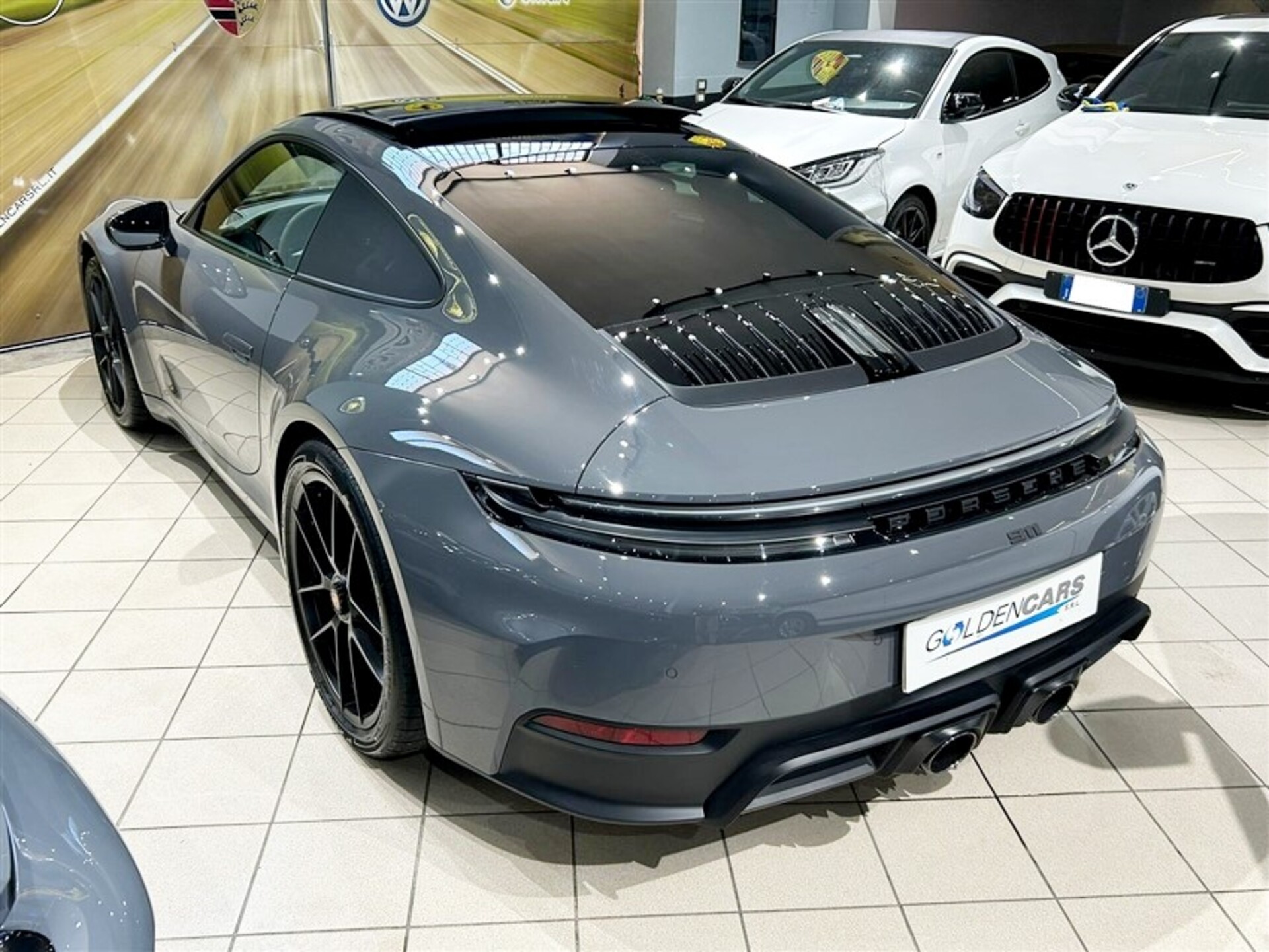 Porsche 992 Benzina