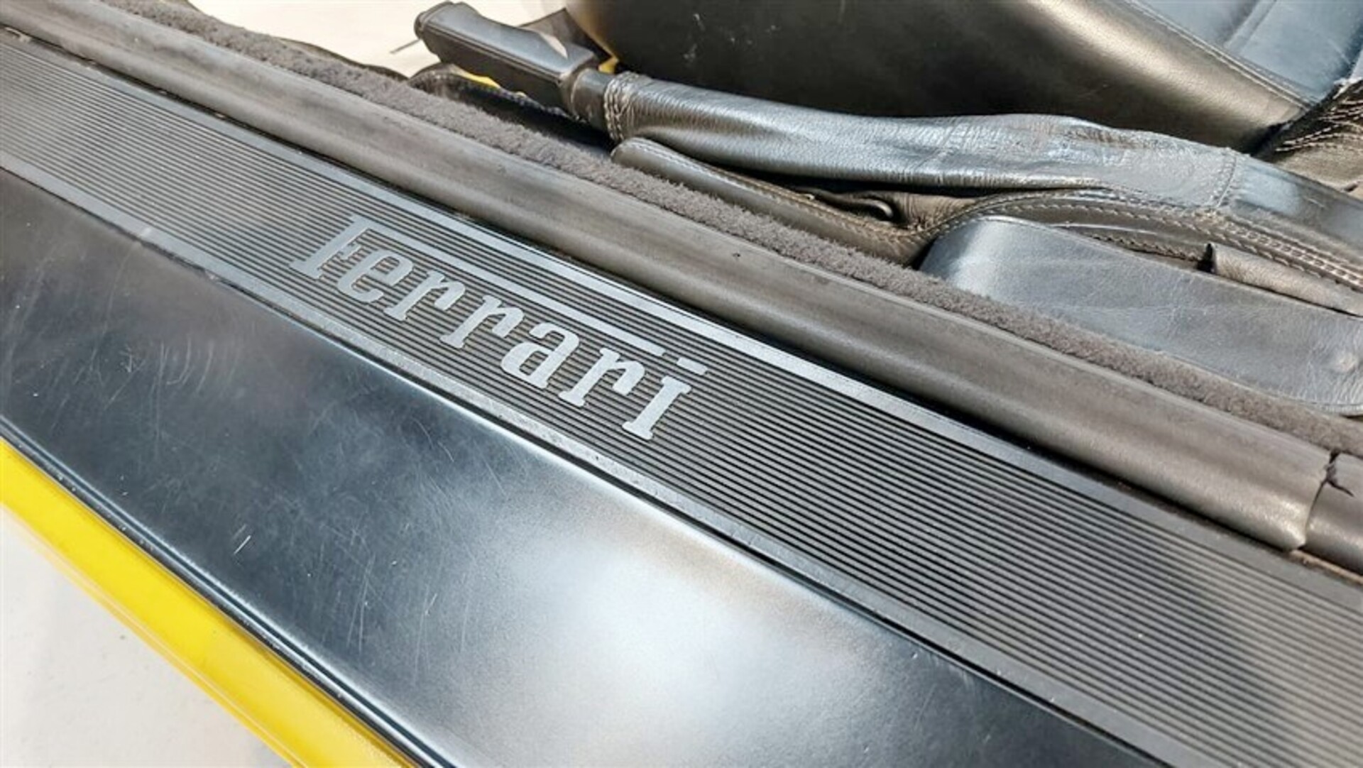 Ferrari F355 355 Spider 3.5 F1 Benzina