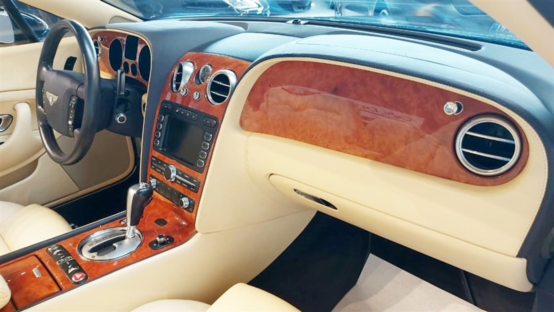 Bentley Continental GTC Cabrio Benzina