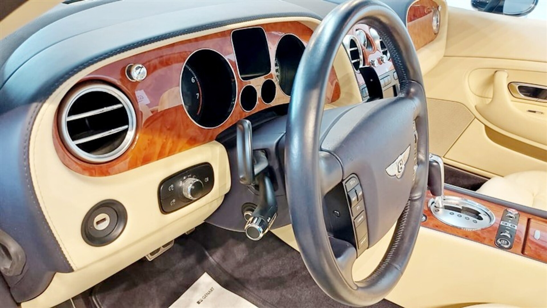 Bentley Continental GTC Cabrio Benzina