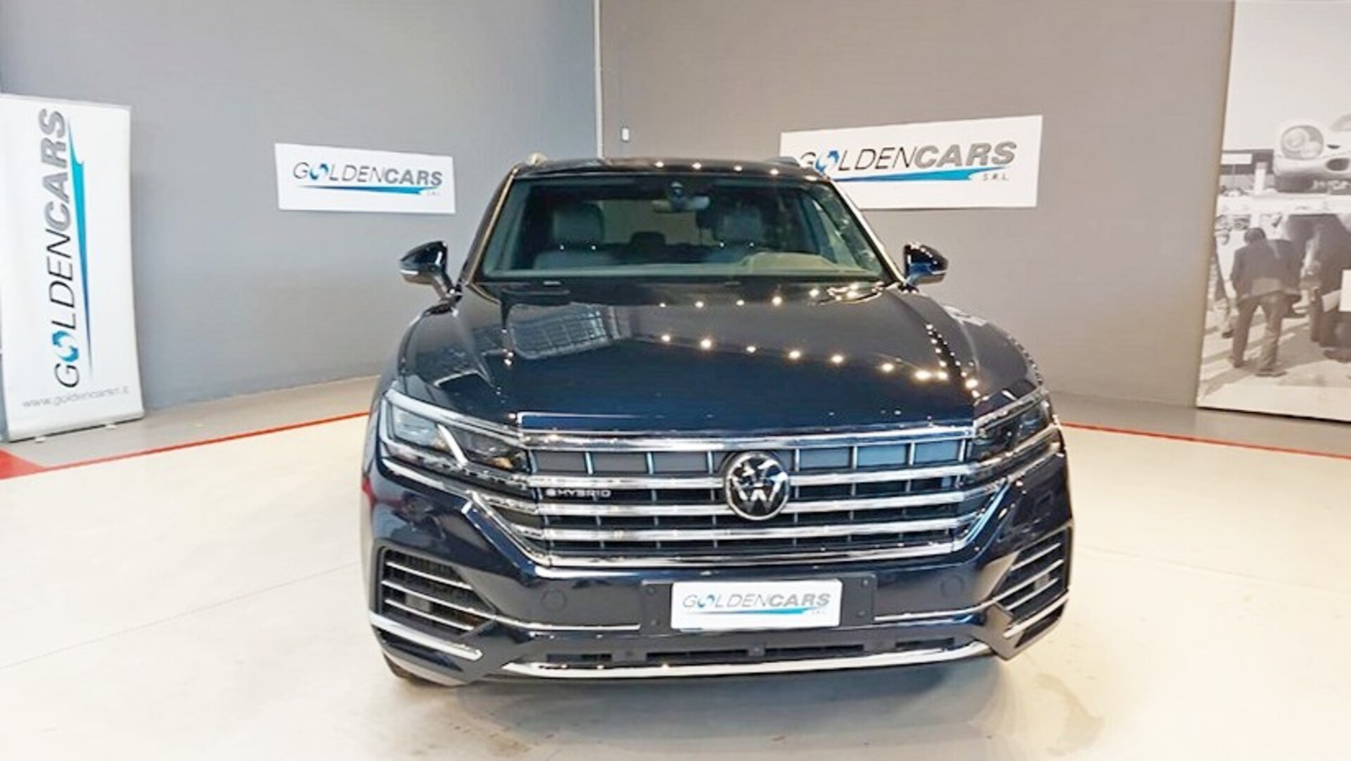 Volkswagen Touareg 3.0 V6 tsi eh Elegance tiptronic Elettrica / Benzina