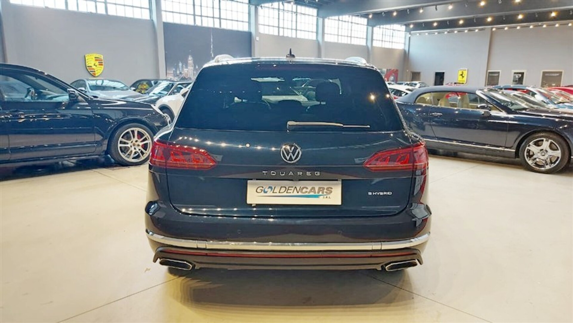 Volkswagen Touareg 3.0 V6 tsi eh Elegance tiptronic Elettrica / Benzina