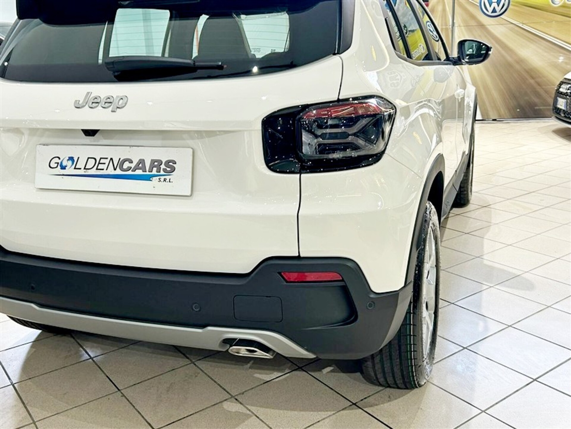 Jeep Avenger 1.2 turbo e-hybrid mhev ALTITUDE fwd 110cv edct6 Elettrica / Benzina