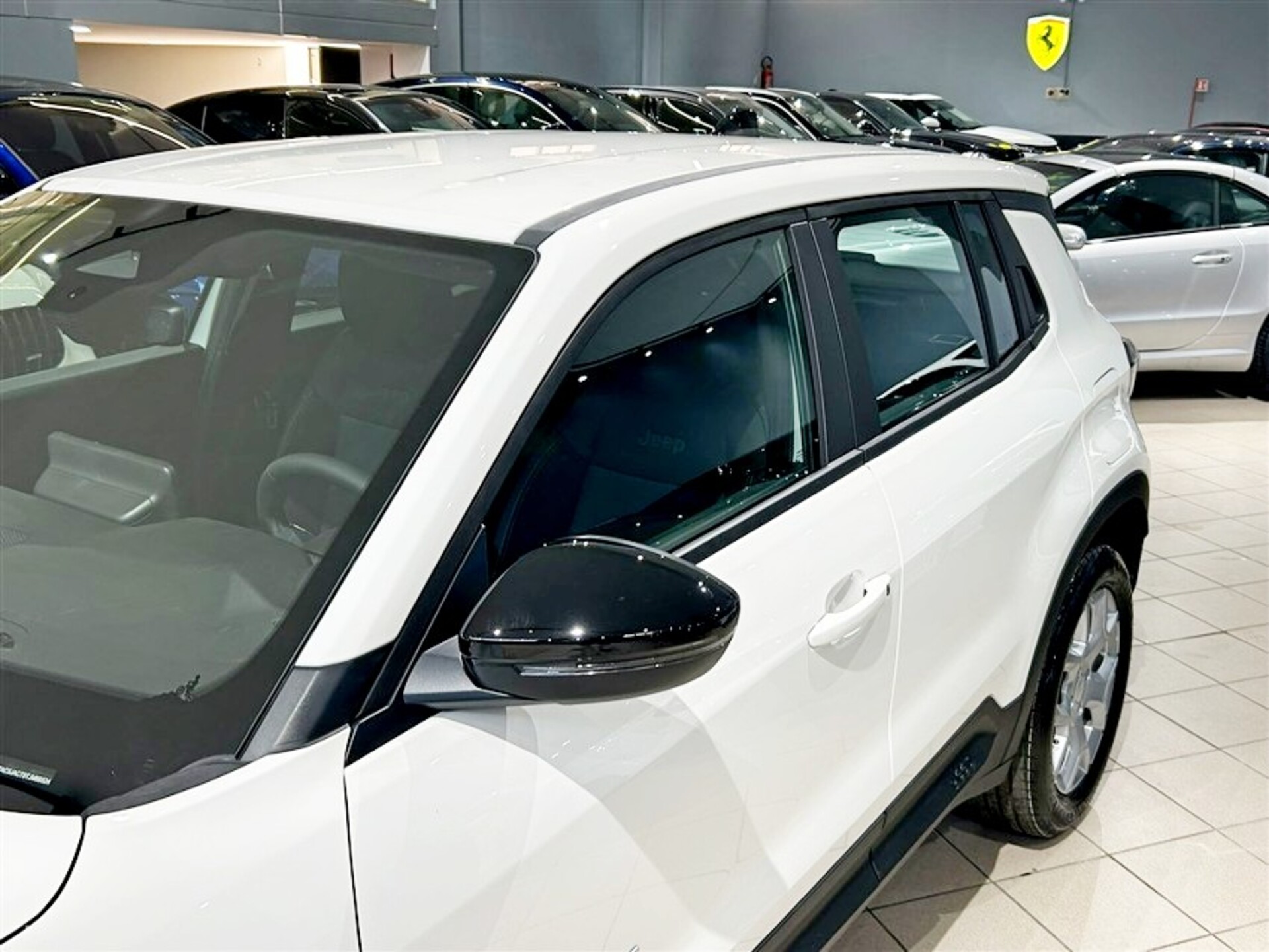 Jeep Avenger 1.2 turbo e-hybrid mhev ALTITUDE fwd 110cv edct6 Elettrica / Benzina