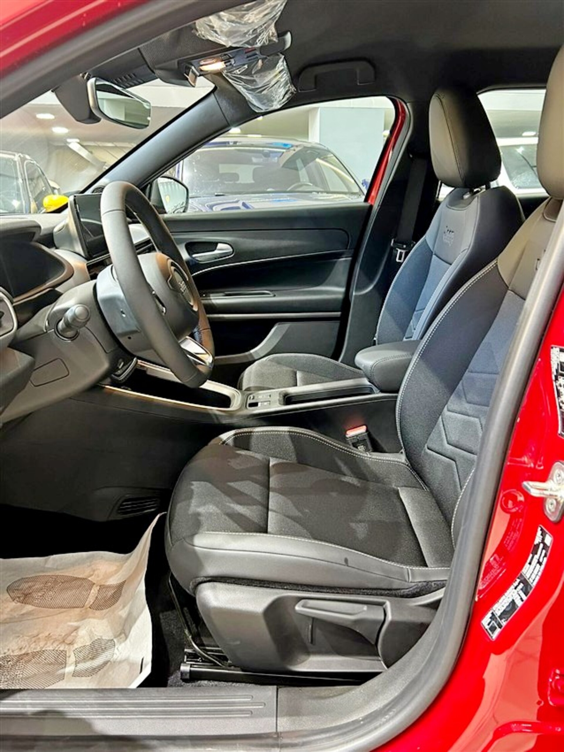 Jeep Avenger 1.2 turbo e-hybrid mhev ALTITUDE fwd 110cv edct6 Elettrica / Benzina