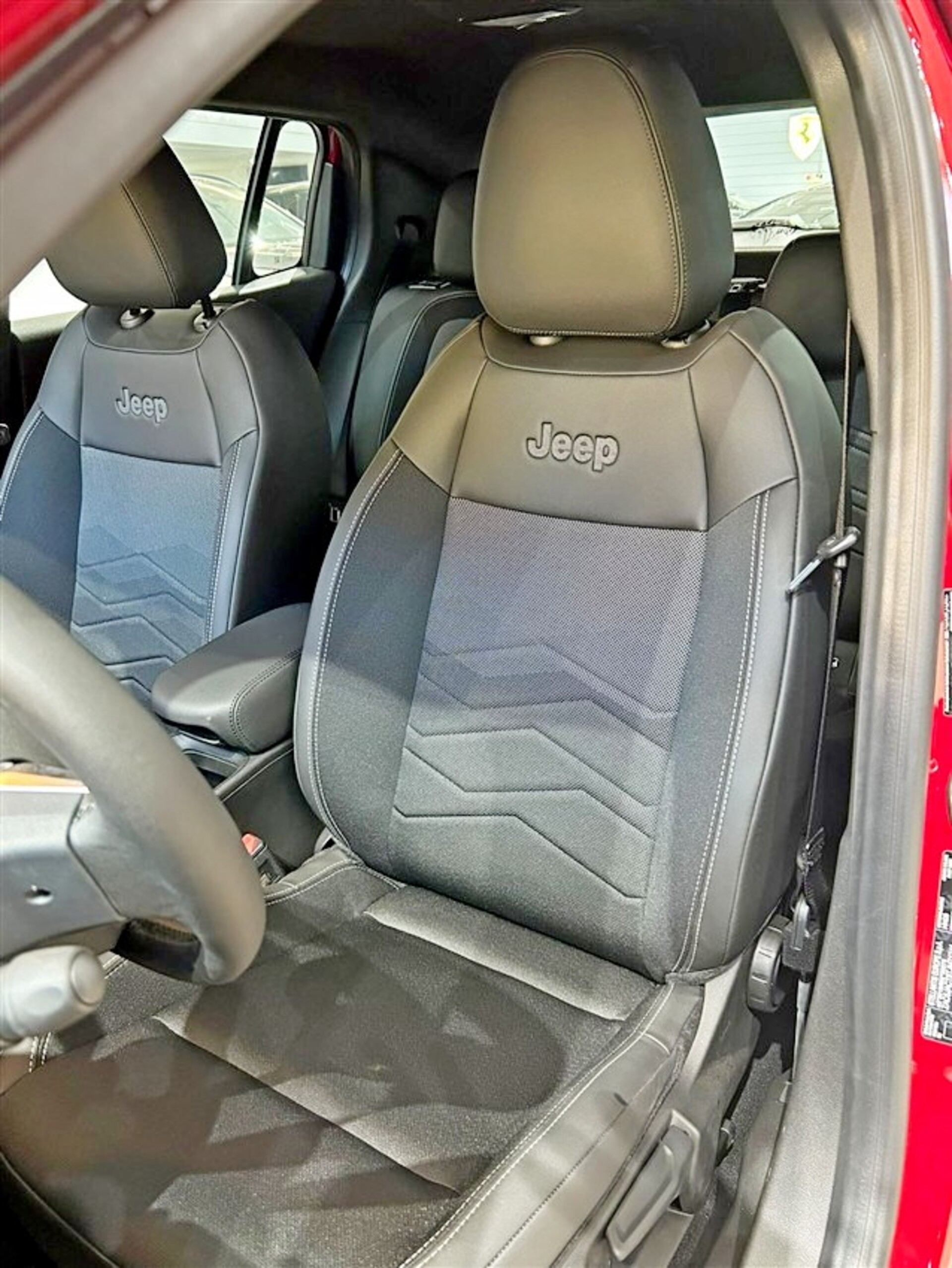 Jeep Avenger 1.2 turbo e-hybrid mhev ALTITUDE fwd 110cv edct6 Elettrica / Benzina