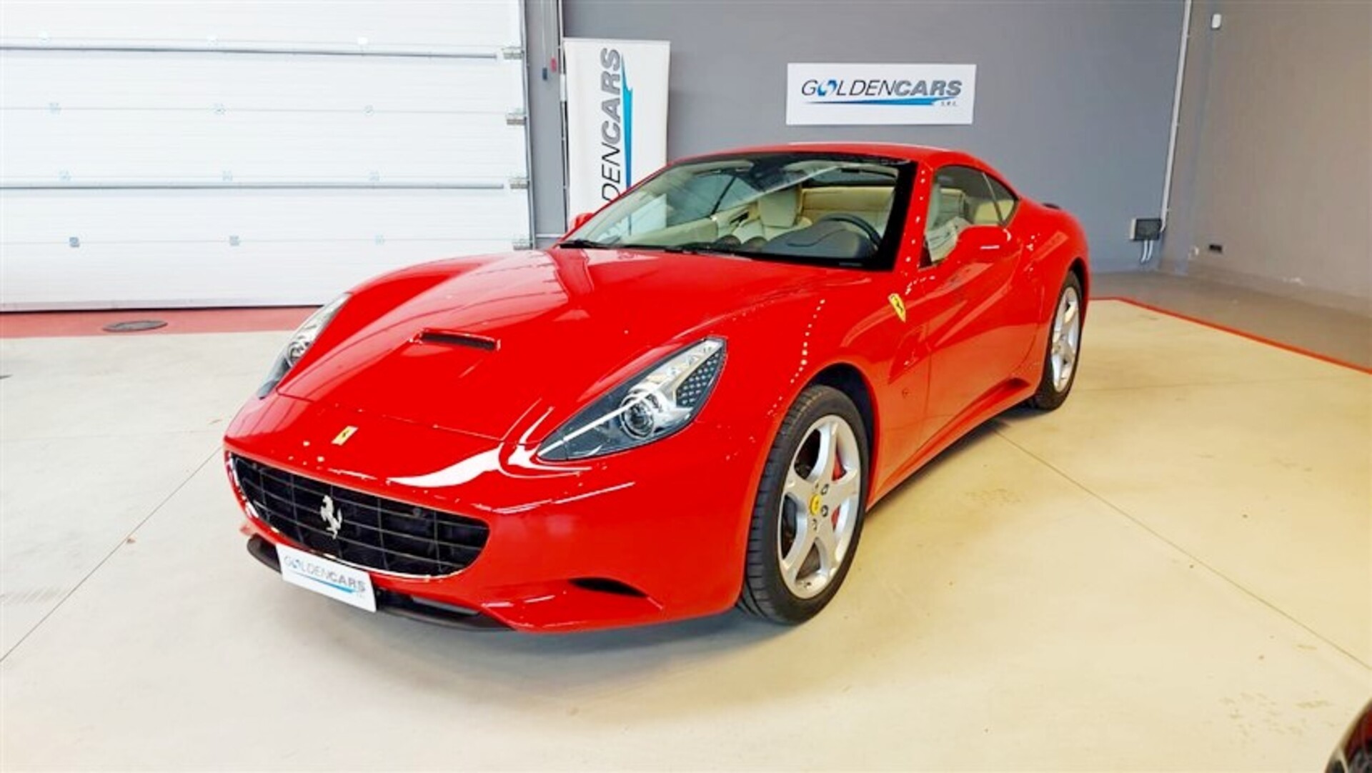 Ferrari California 4.3 DCT Benzina