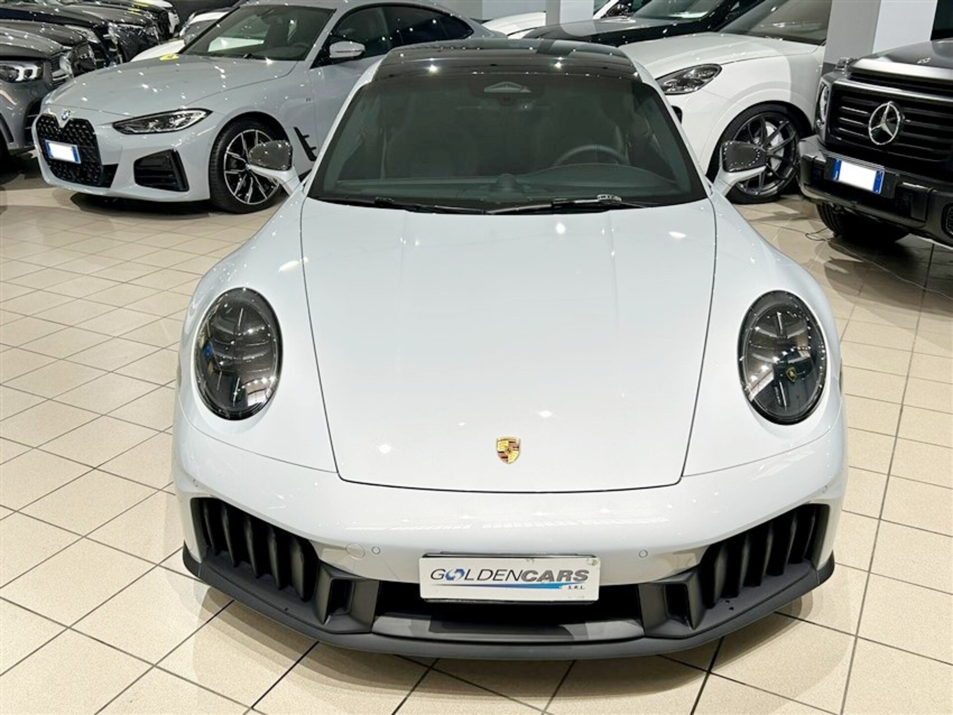 Porsche 911 Carrera GTS Elettrica / Benzina