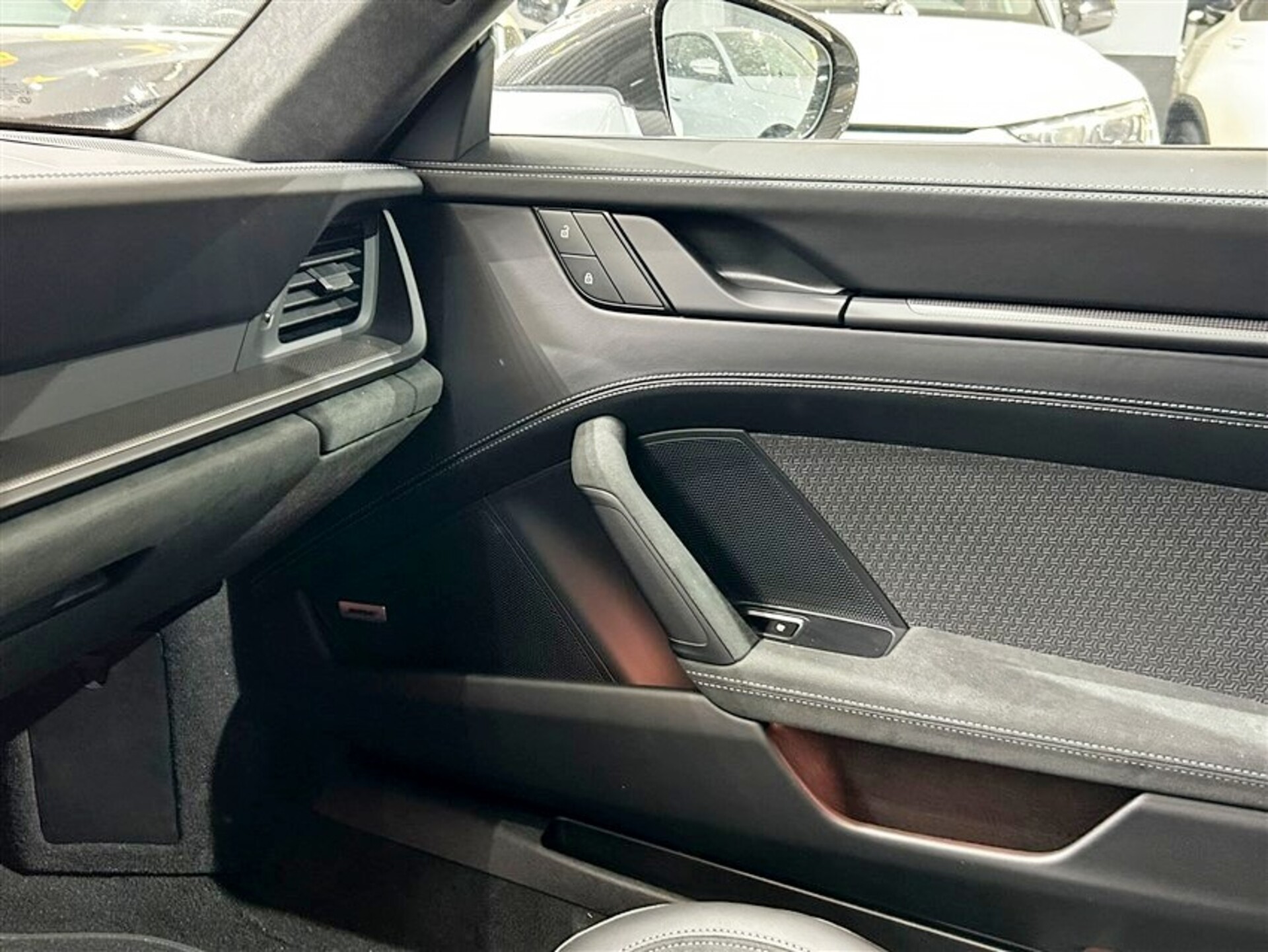 Porsche 911 Carrera GTS Elettrica / Benzina