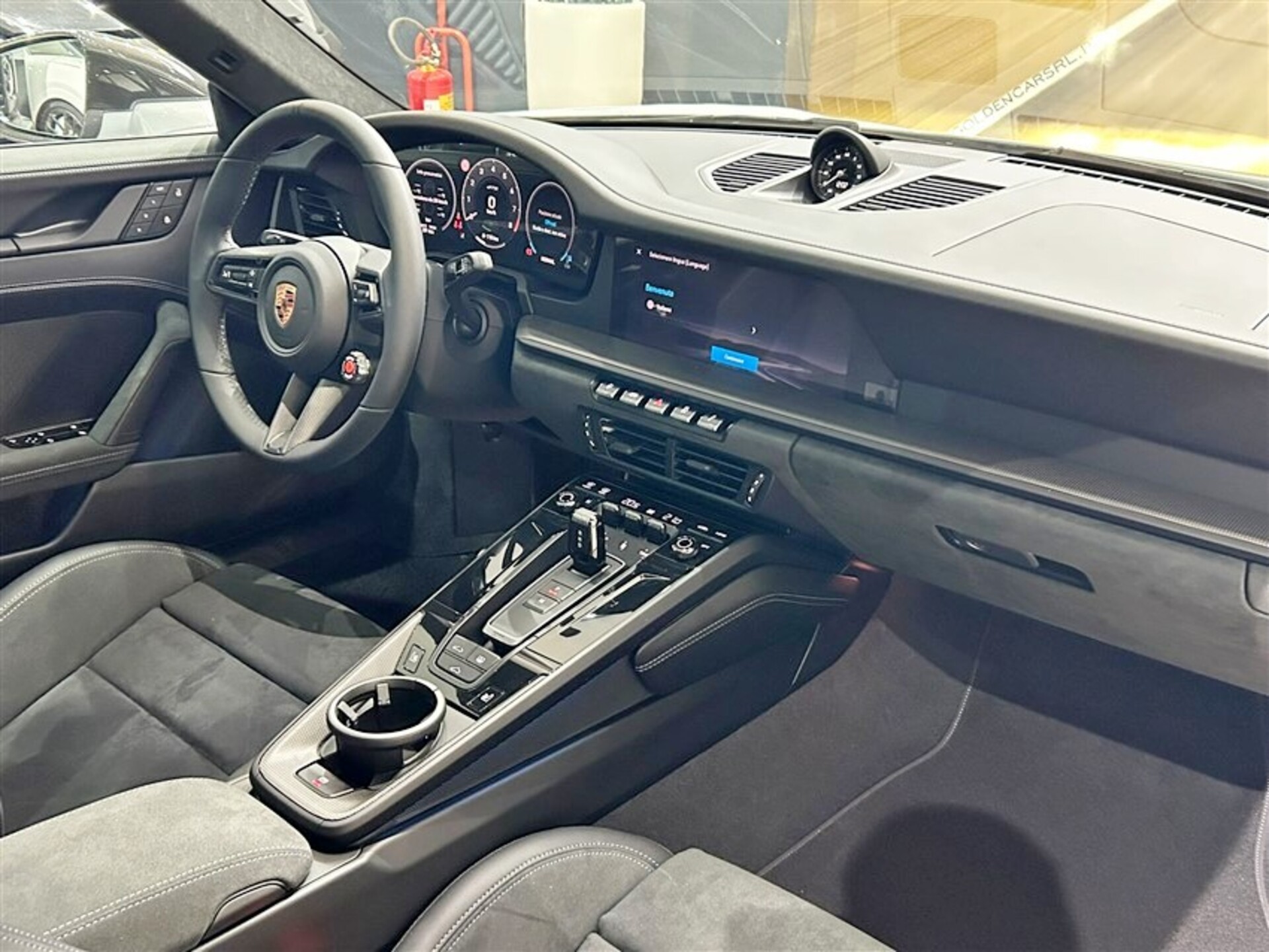 Porsche 911 Carrera GTS Elettrica / Benzina
