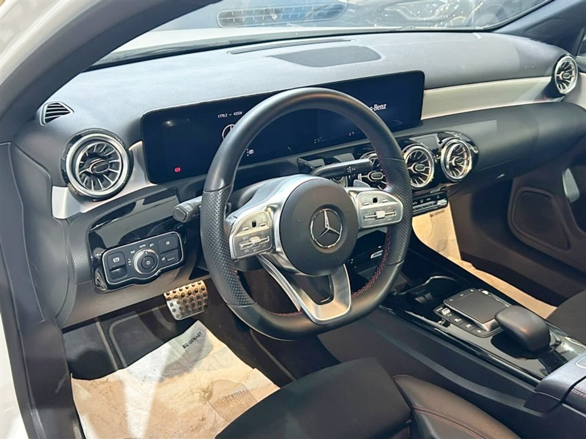 Mercedes-Benz A 180 D Premium AMG Line auto Diesel