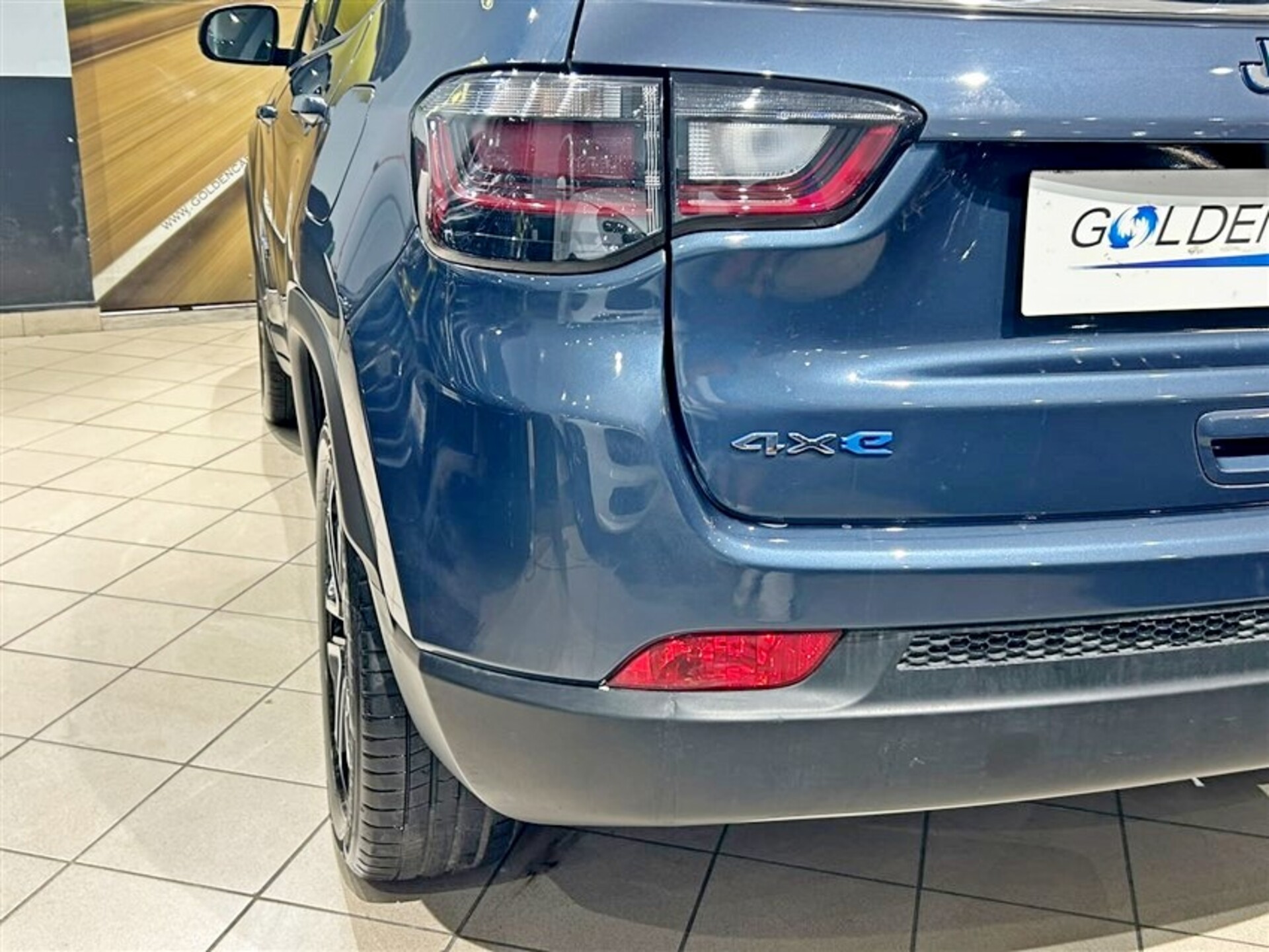 Jeep Compass 1.3 turbo t4 phev Limited 4xe auto Elettrica / Benzina
