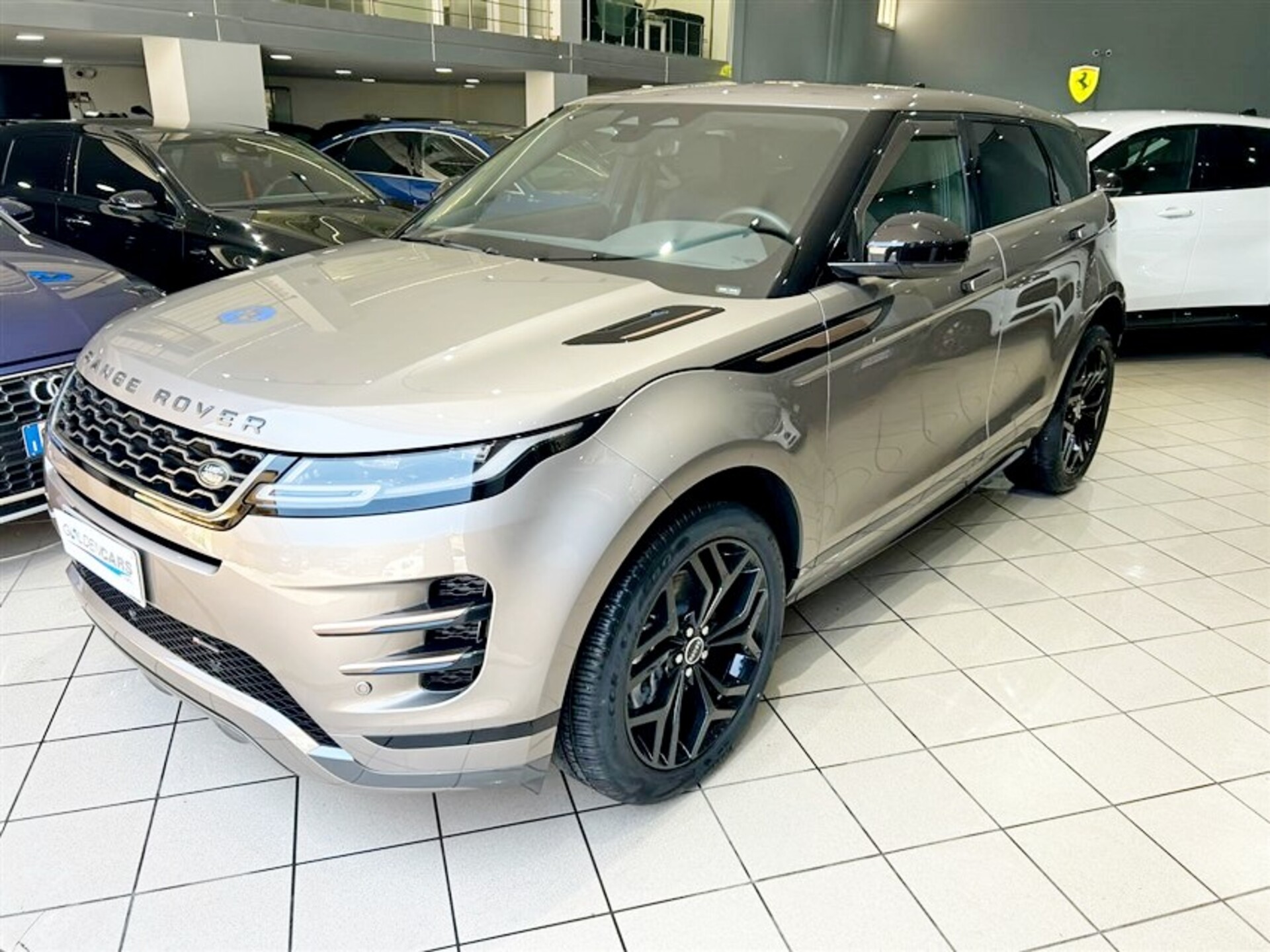 Land Rover Range Rover Evoque 2.0d i4 mhev R-Dynamic SE awd 204cv auto Elettrica / Diesel