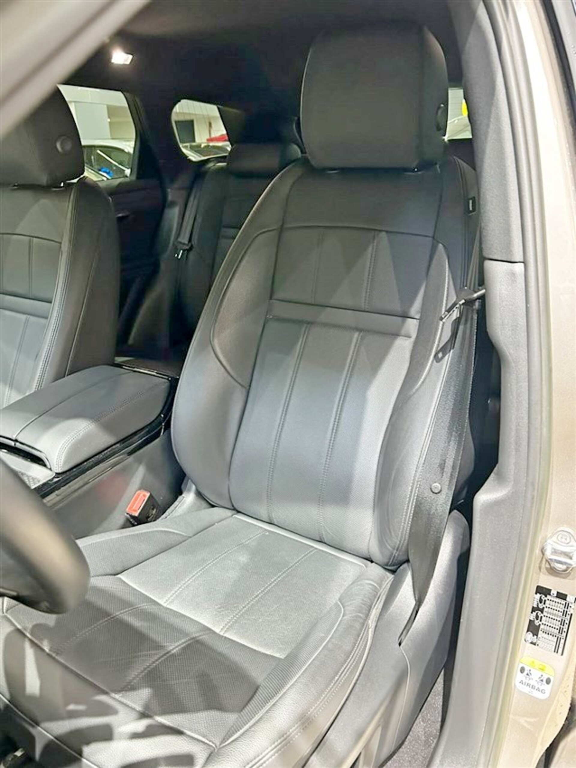 Land Rover Range Rover Evoque 2.0d i4 mhev R-Dynamic SE awd 204cv auto Elettrica / Diesel