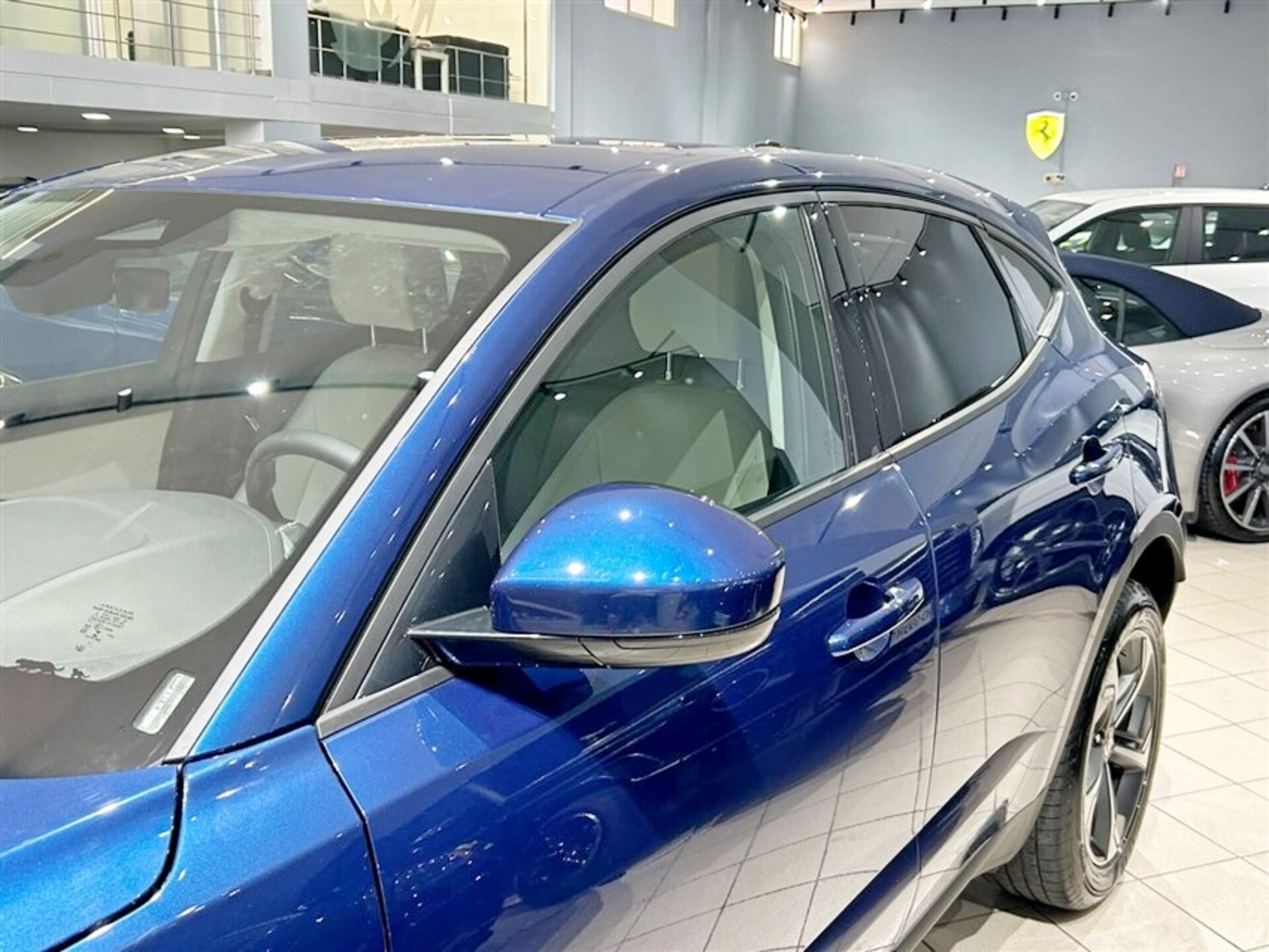 Jaguar E-Pace 2.0d i4 mhev SE awd 163cv auto Elettrica / Diesel