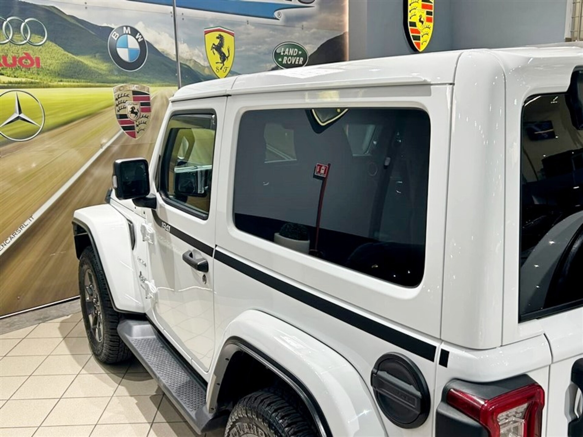 Jeep Wrangler 2.2 MJT Sahara 1941 Pack Diesel