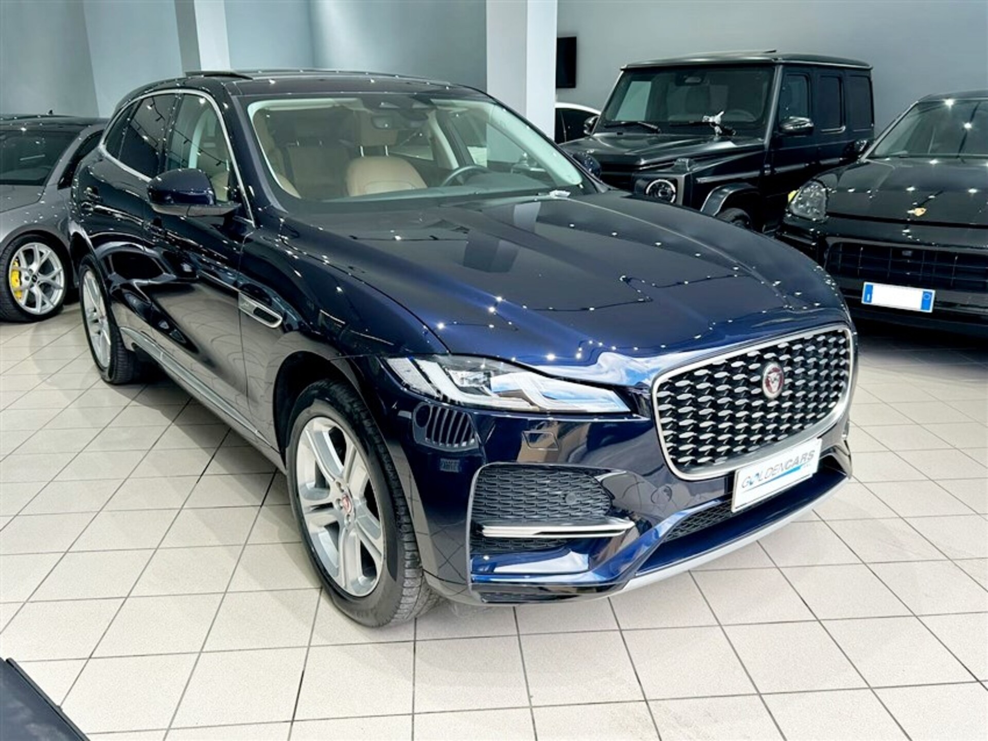 Jaguar F-PACE 2.0d i4 mhev SE awd 204cv auto Elettrica / Diesel