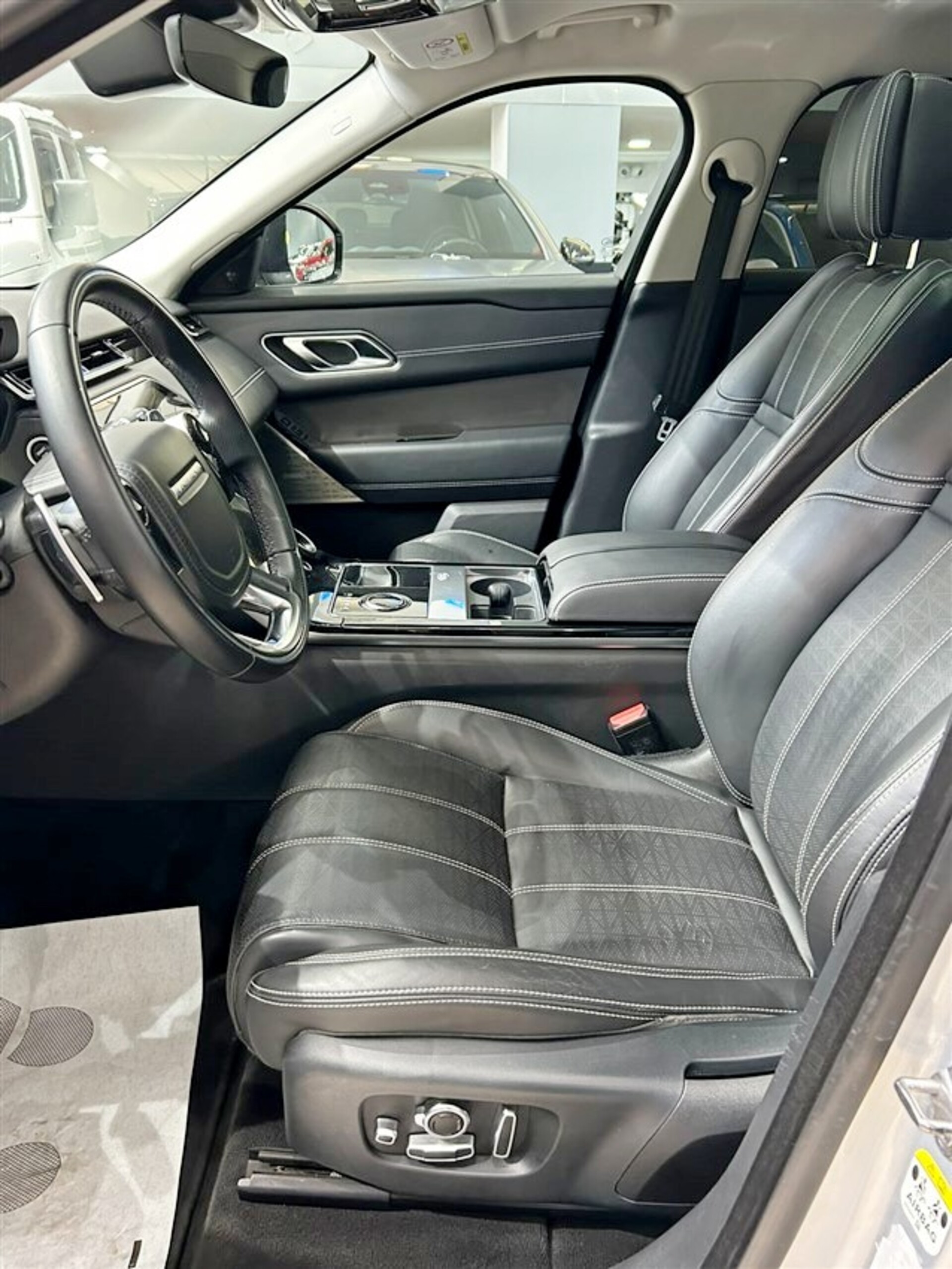 Land Rover Range Rover Velar 3.0d V6 HSE 300cv auto my19 Diesel