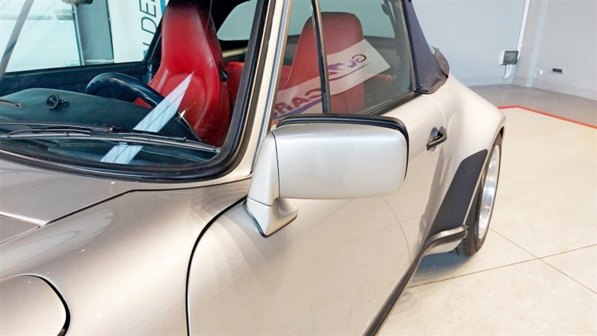 Porsche 911 3.2 Carrera Cabrio Turbolook WTL Europea!!!!! Benzina