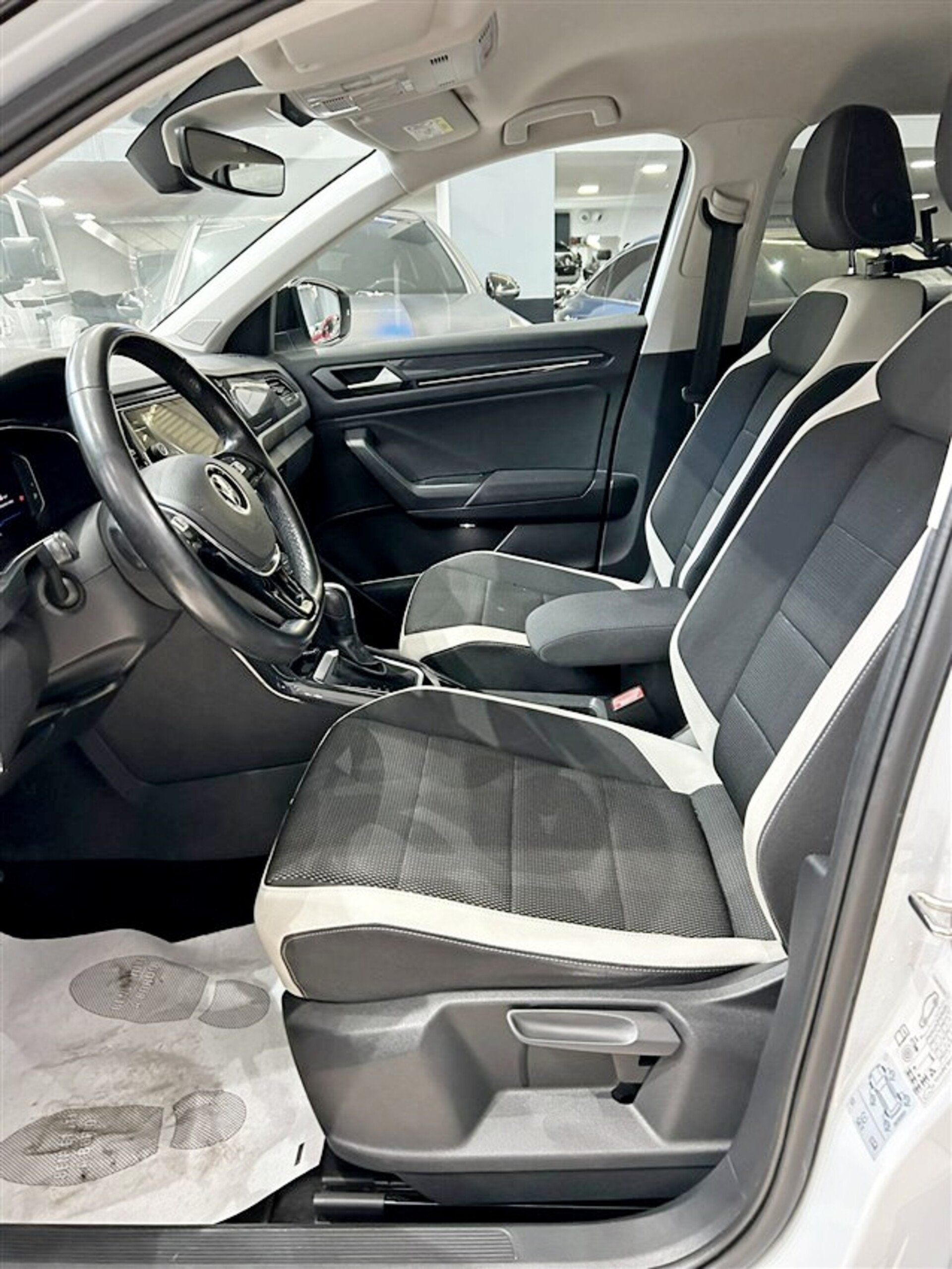Volkswagen T-Roc 1.5 tsi Style dsg Benzina