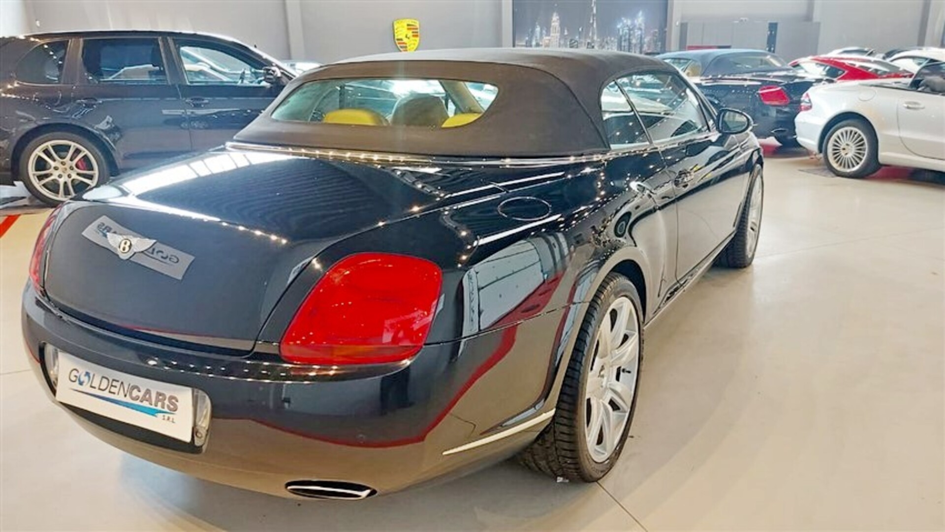 Bentley Continental GTC da 559 Cv Benzina