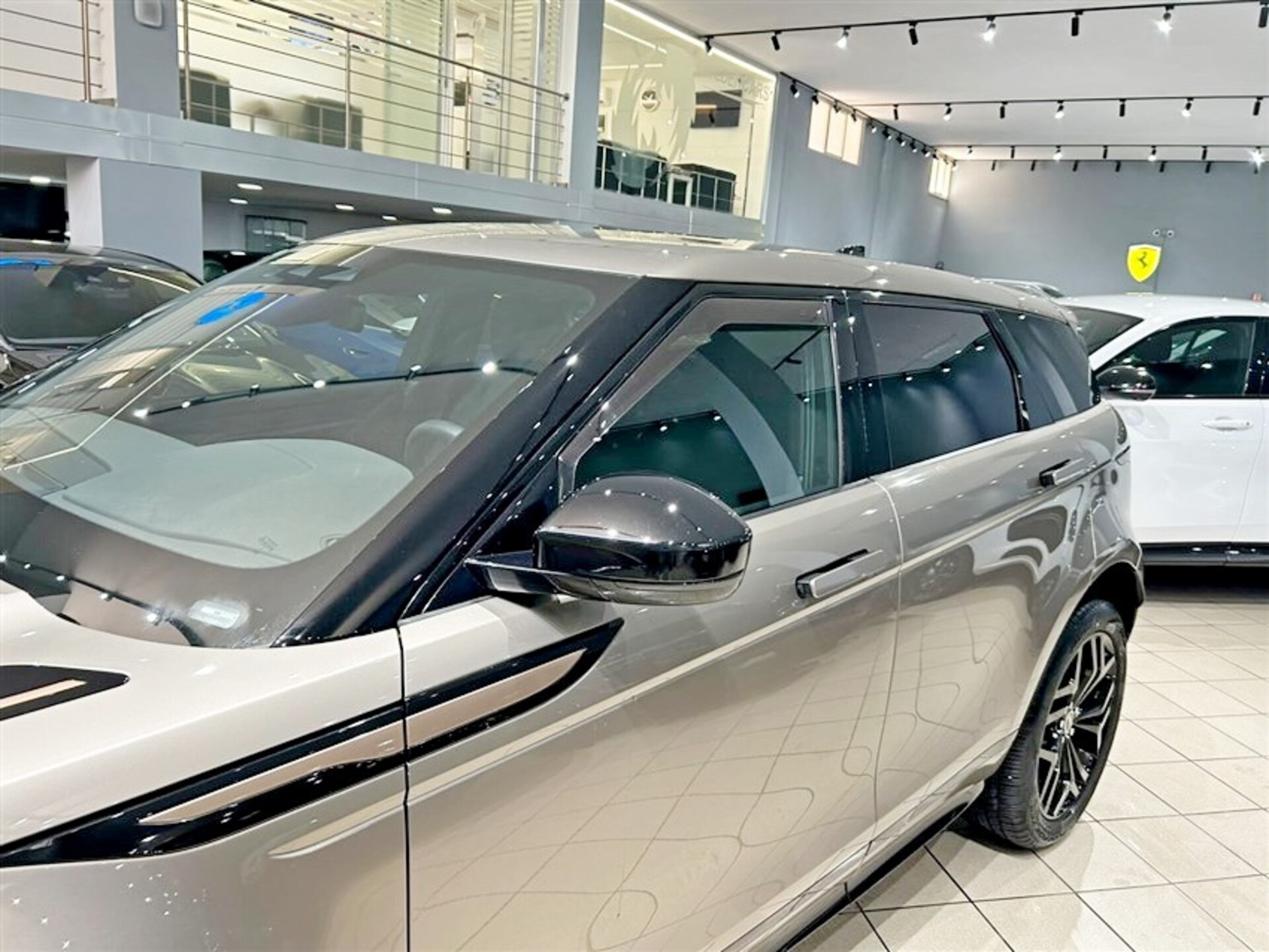 Land Rover Range Rover Evoque Elettrica / Diesel