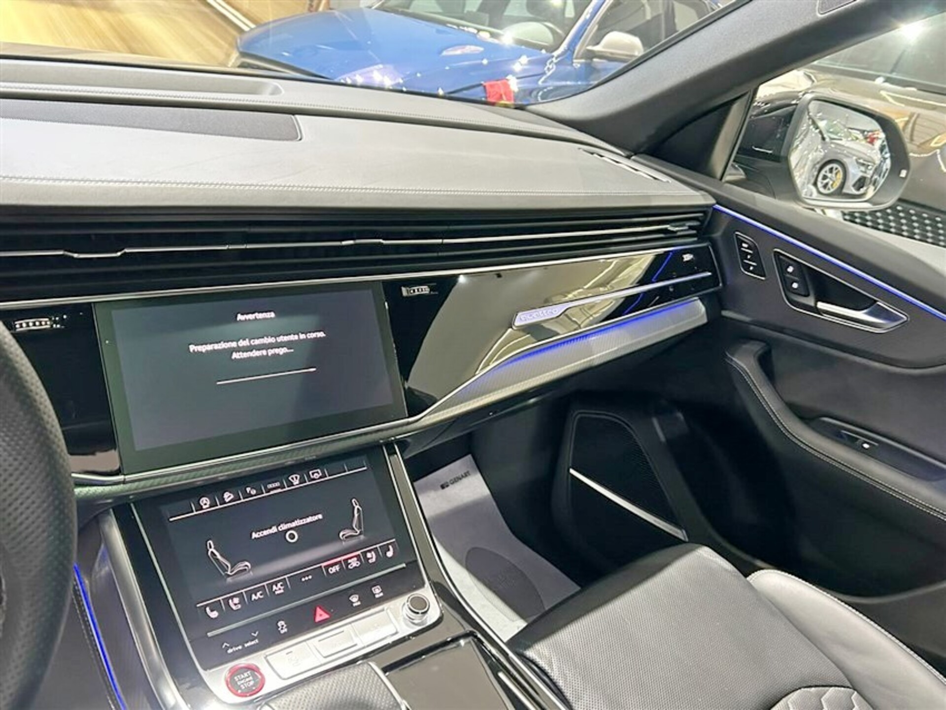 Audi RS Q8 4.0 mhev quattro tiptronic Elettrica / Benzina