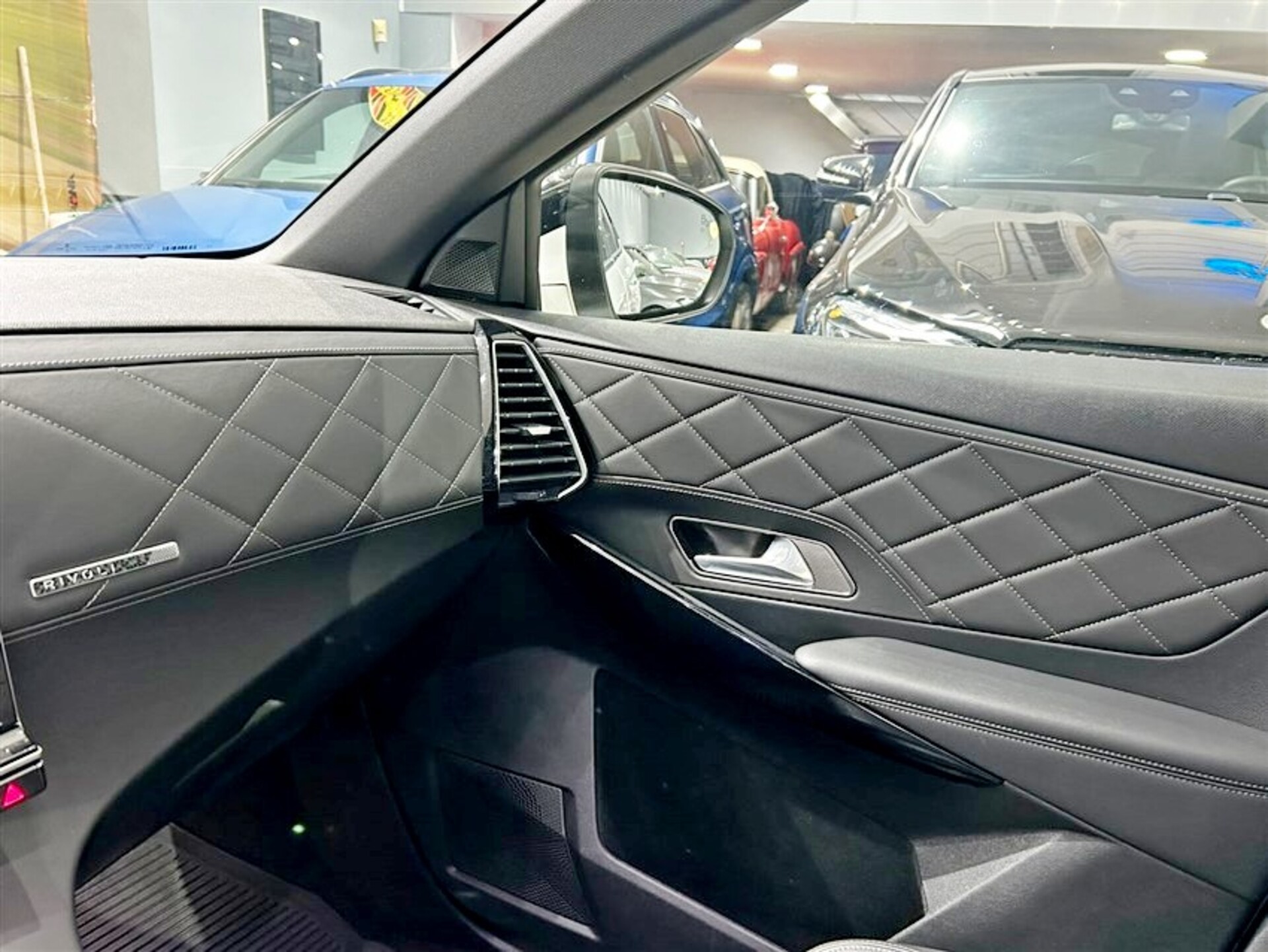 DS Automobiles DS7 Crossback 1.5 bluehdi Rivoli 130cv auto Diesel