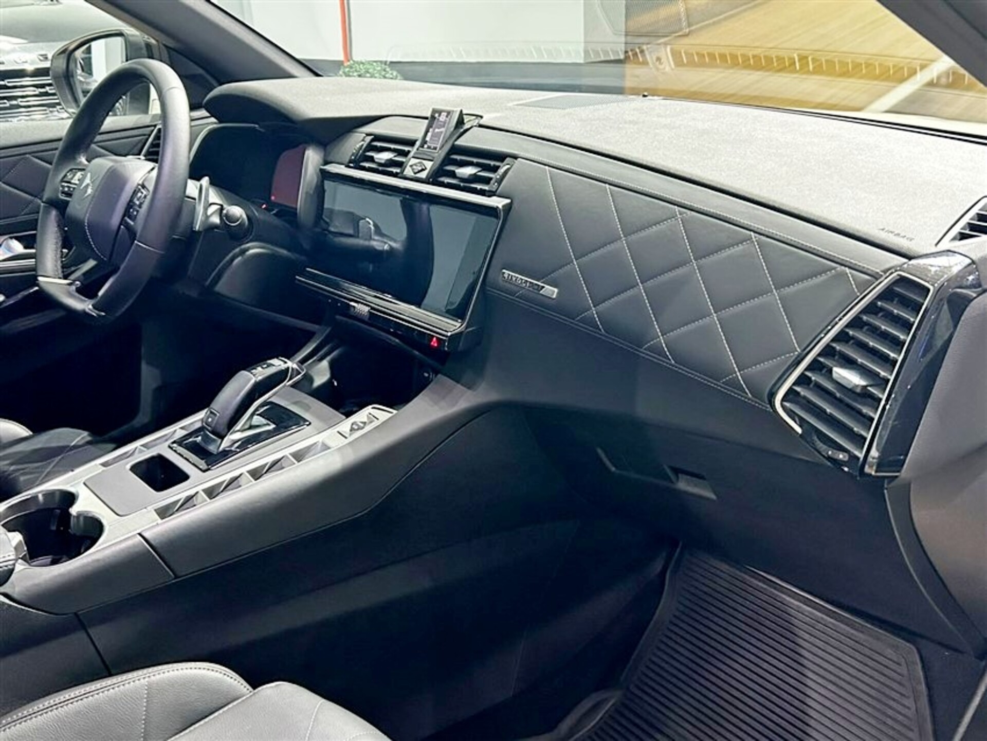 DS Automobiles DS7 Crossback 1.5 bluehdi Rivoli 130cv auto Diesel