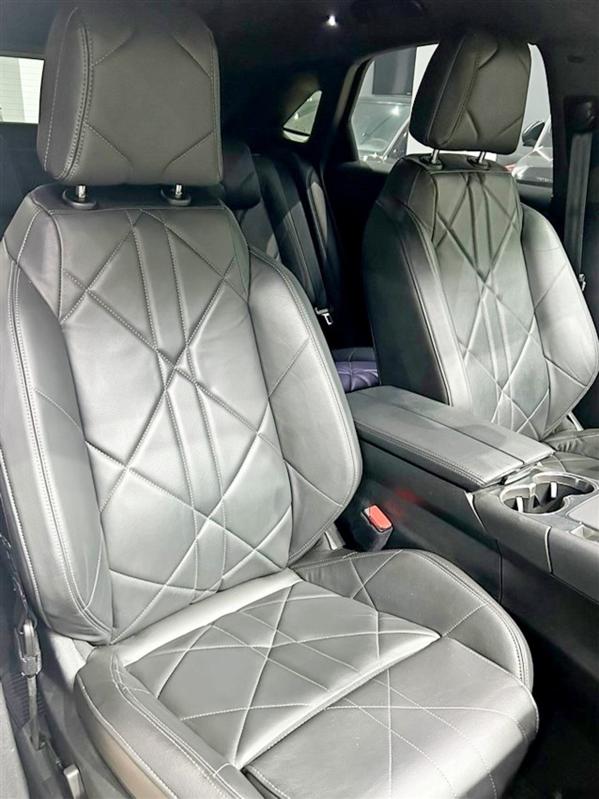 DS Automobiles DS7 Crossback 1.5 bluehdi Rivoli 130cv auto Diesel