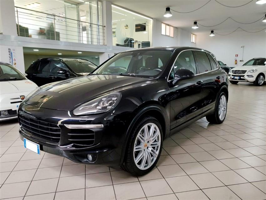 Porsche Cayenne Cayenne 3.0 tiptronic Diesel