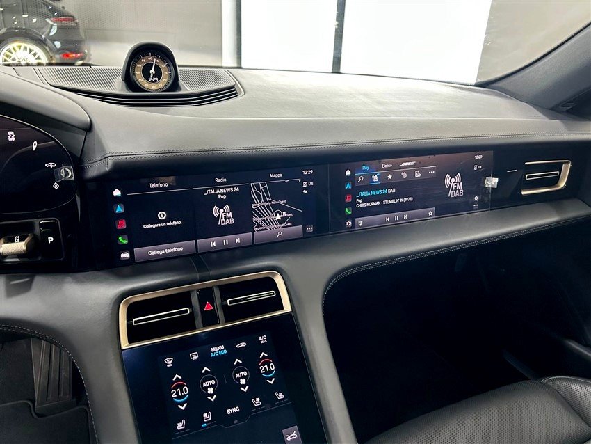 Porsche Taycan 4S Sport turismo Elettrica