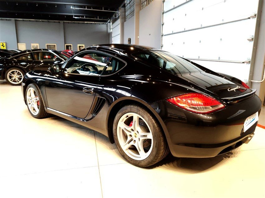 Porsche Cayman S 25000 km con Porsche approved Benzina