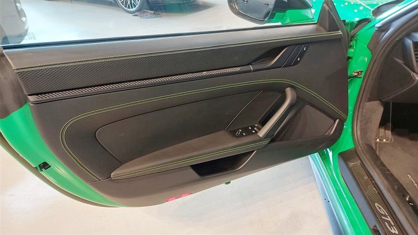 Porsche 911 4.0 GT3 Touring Benzina
