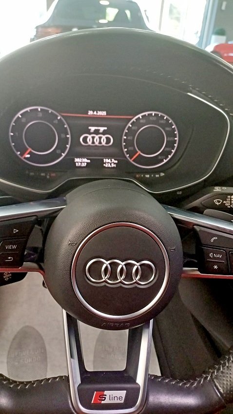 Audi TT Coupe 2.0 quattro TDI Diesel