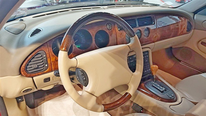 Jaguar Xk8 Convertible 4.0 Benzina