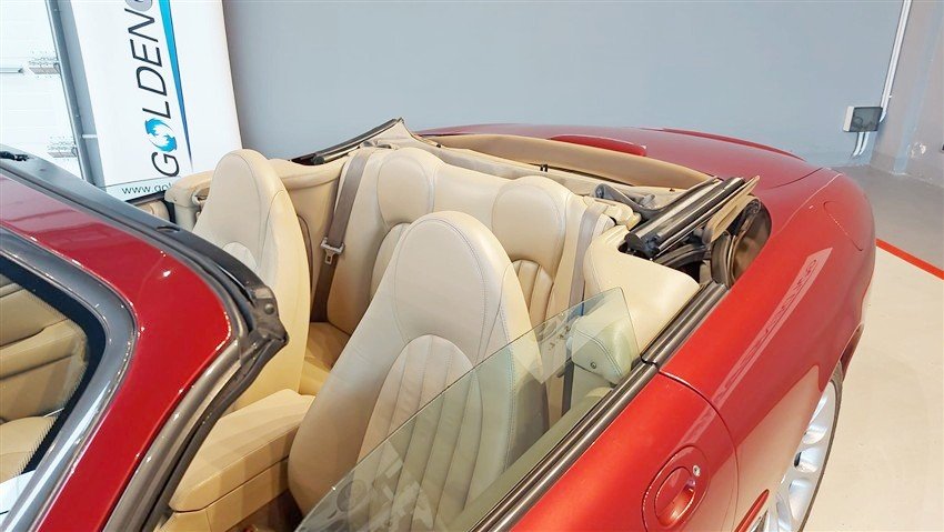 Jaguar Xk8 Convertible 4.0 Benzina