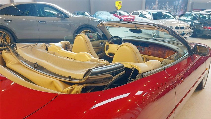 Jaguar Xk8 Convertible 4.0 Benzina