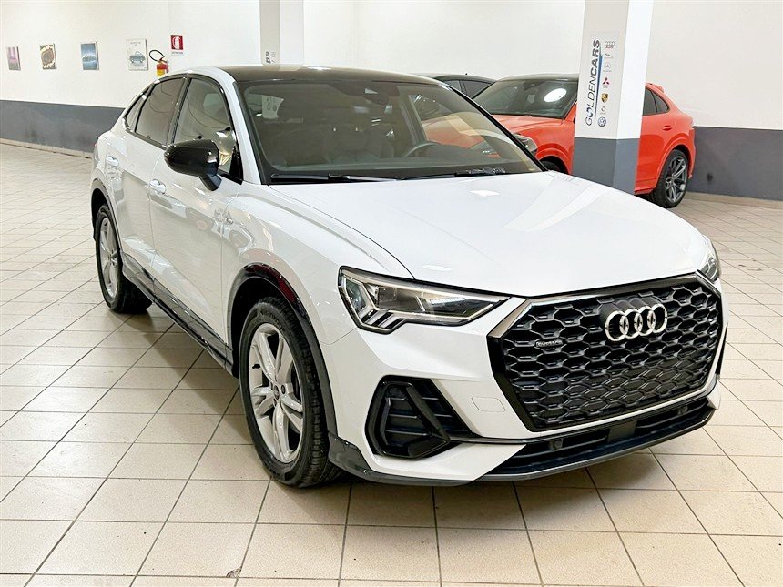 Audi Q3 Sportback 40 2.0 tdi S line quattro 200Cv s-tronic Diesel