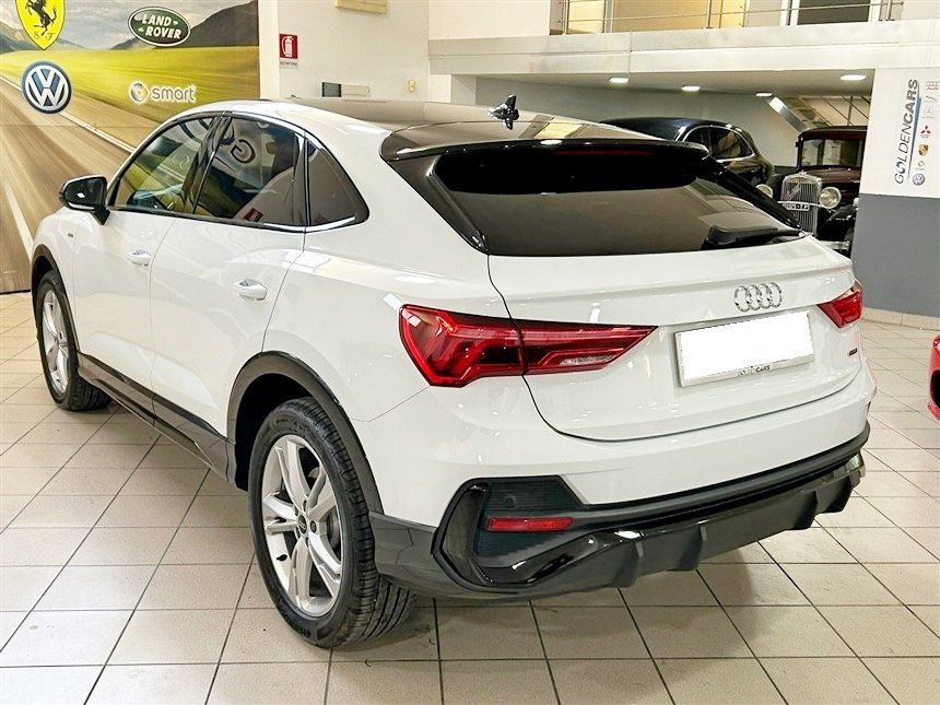 Audi Q3 Sportback 40 2.0 tdi S line quattro 200Cv s-tronic Diesel