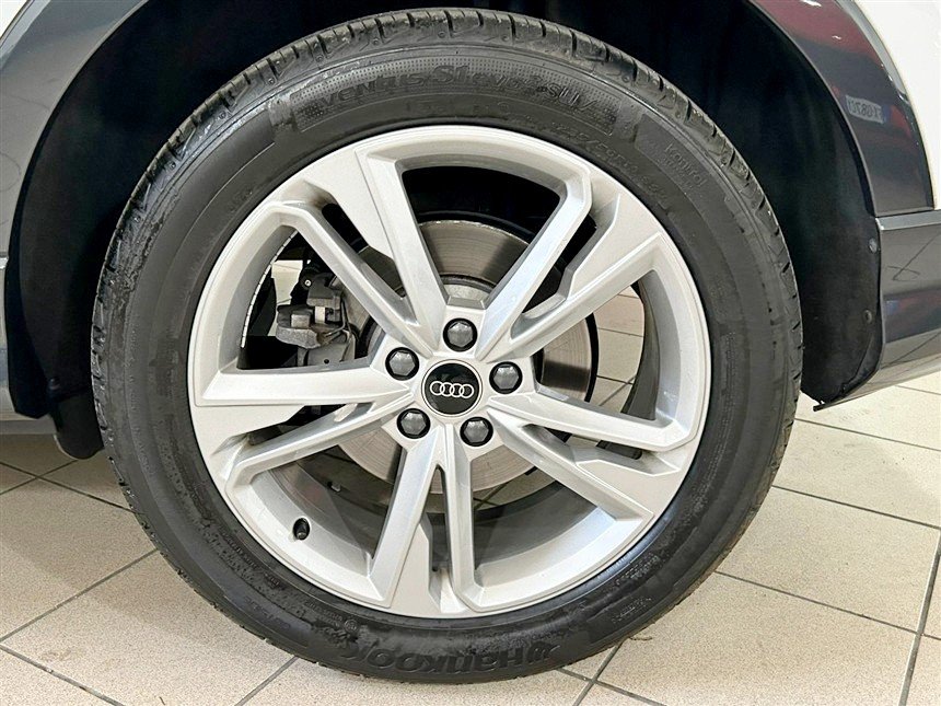 Audi Q3 Sportback 40 2.0 tdi S line quattro 200Cv s-tronic Diesel