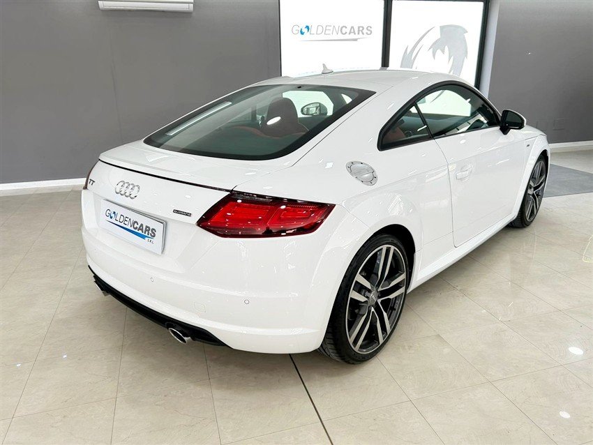 Audi TT Coupe 2.0 quattro TDI Diesel